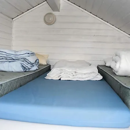 5 Person In Selje-by Traum * Selje