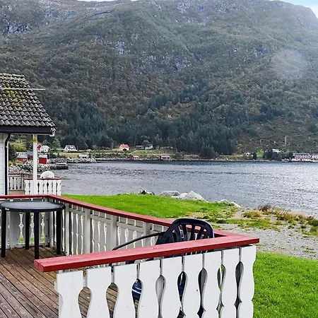 5 Person In Selje-by Traum Selje