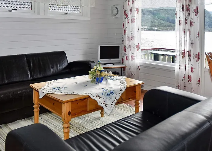 5 Person In Selje-by Traum * Selje