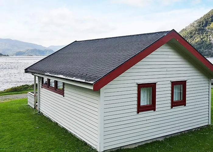 Semesterbostad 5 Person In Selje-by Traum *